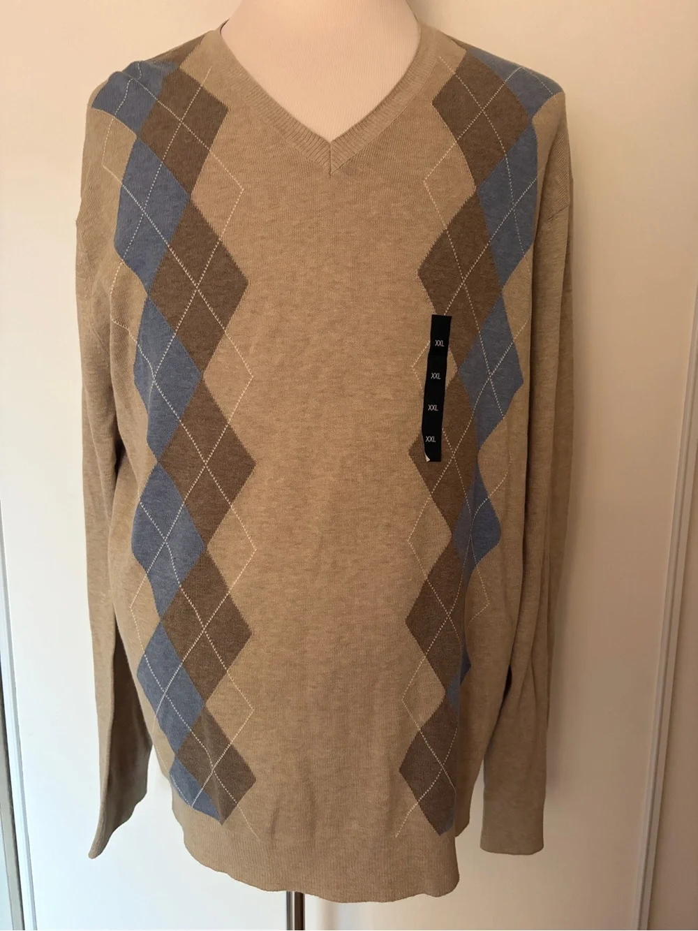 Banana Republic Men's V-Neck Argyle Sweater - Beige, Blue & Brown